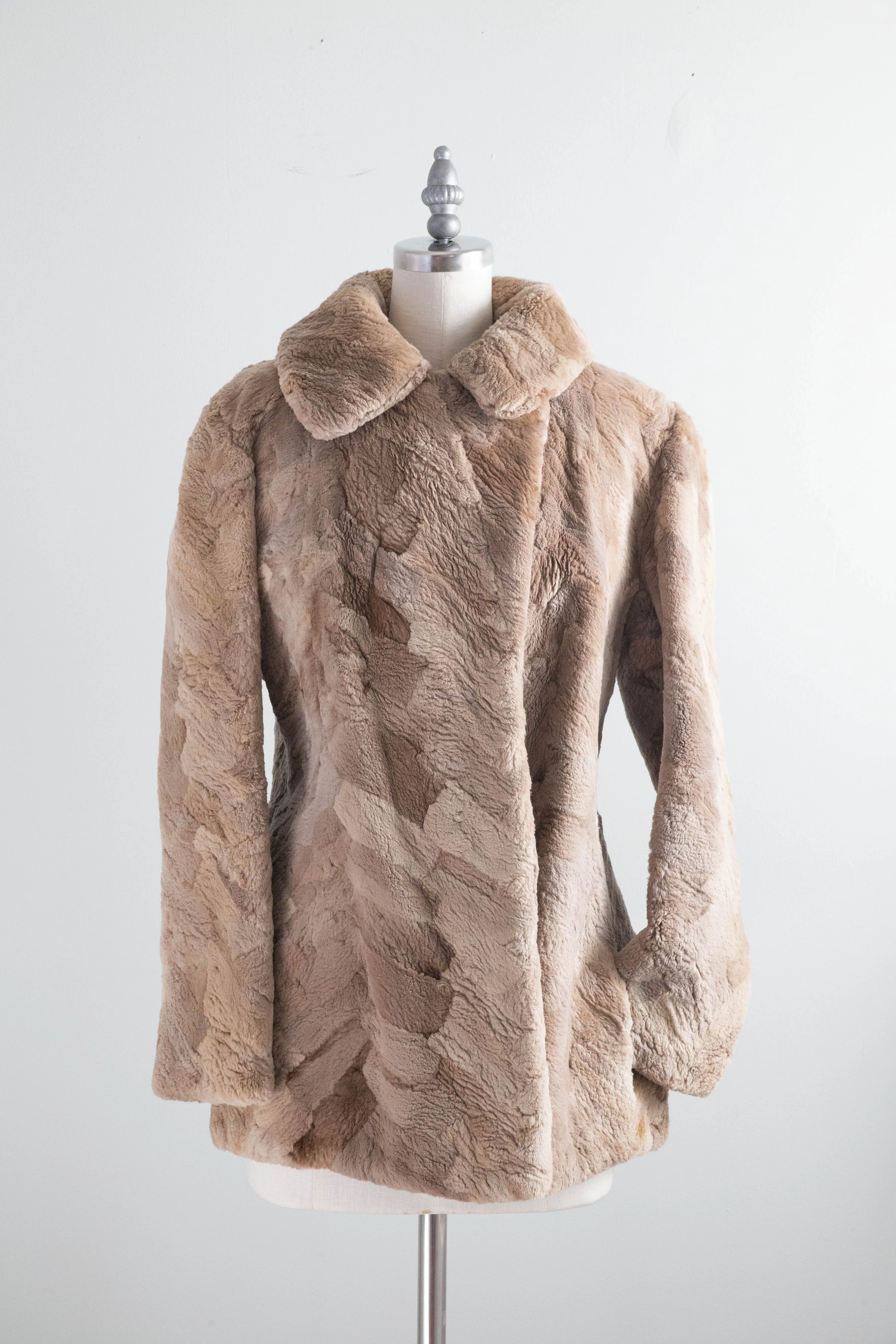 COZY & Chic 1960's Sheared Beaver Jacket From Bullocks / SM