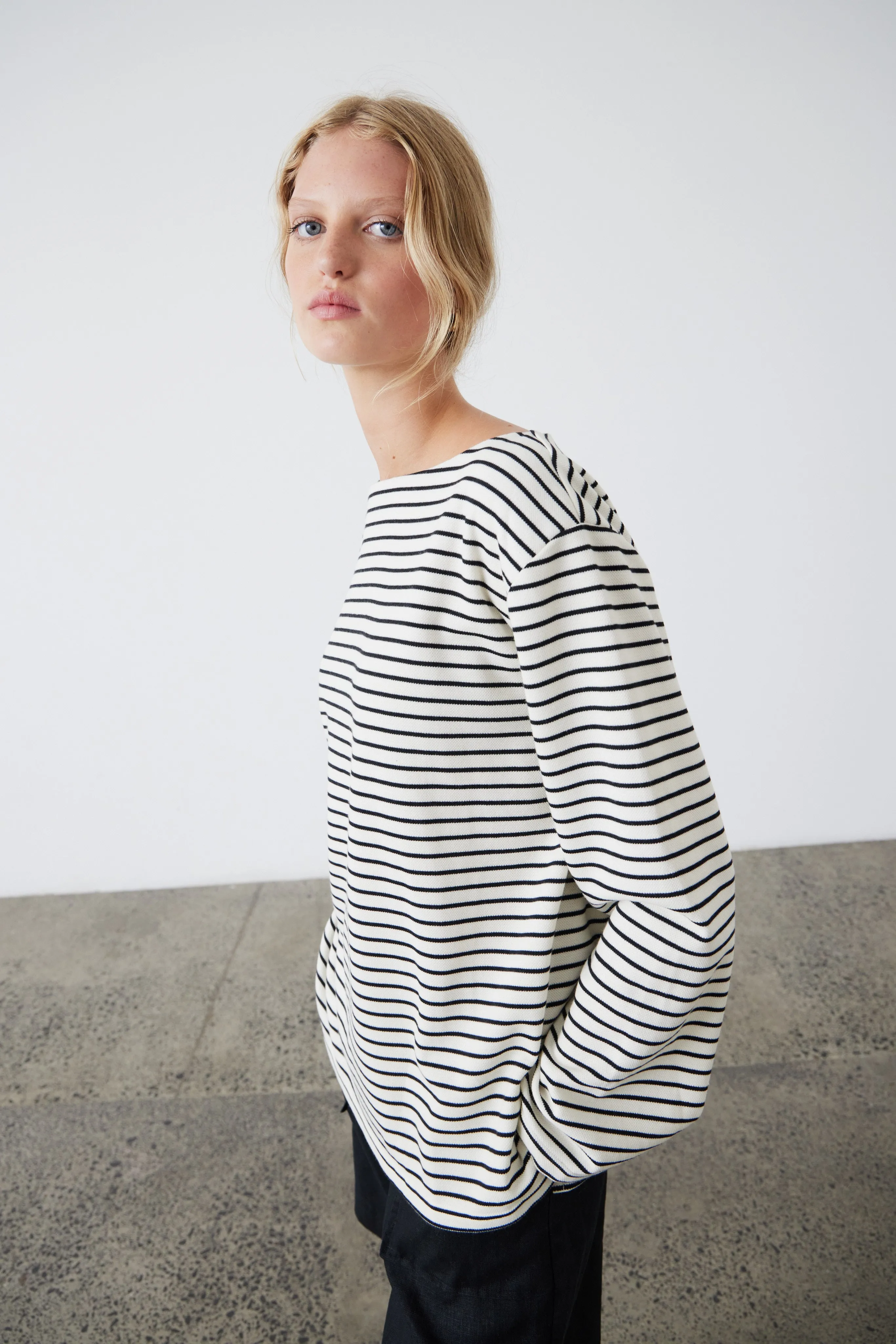 Pablo Boat Neck Sweatshirt - Ecru/Black Stripe