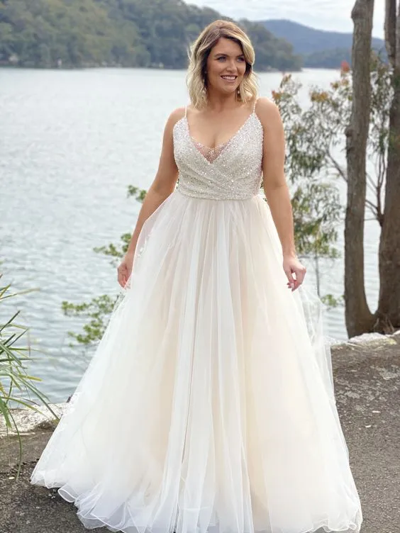 Summer Plus Size Cream Sequin Wedding Dress