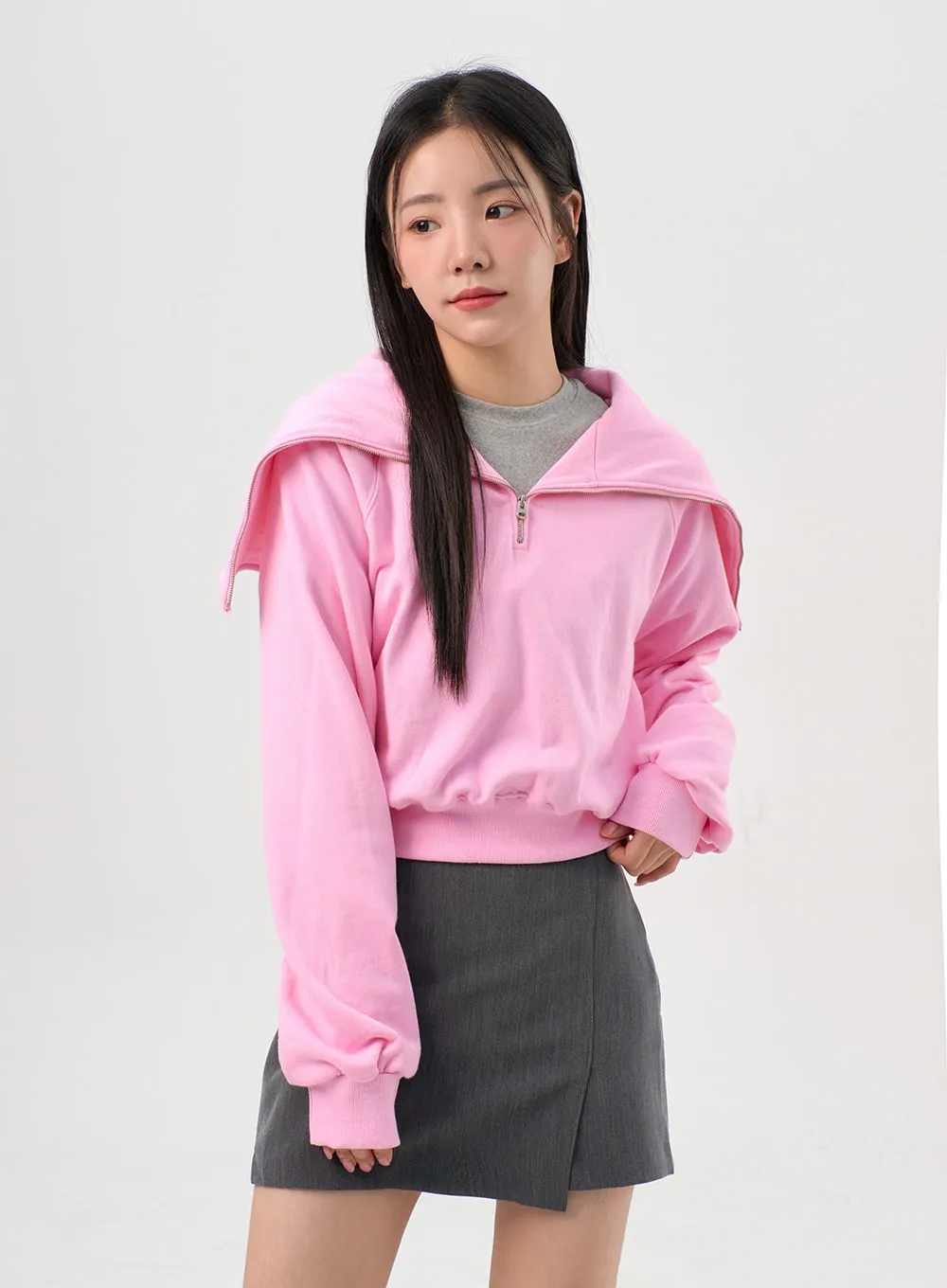 Wide Collar Half-Zip Sweatshirt OS302